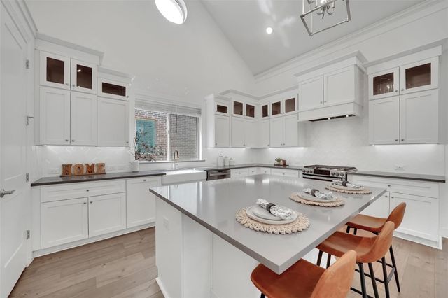 4729 Brockwell Drive, Carrollton, TX 75010