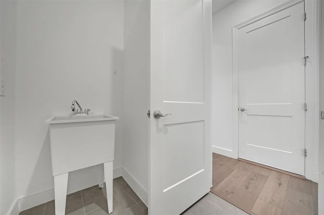 4729 Brockwell Drive, Carrollton, TX 75010