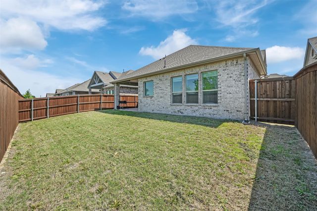 4729 Brockwell Drive, Carrollton, TX 75010