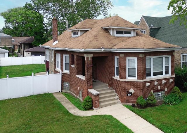 8126 S Chappel Avenue, Chicago, IL 60617