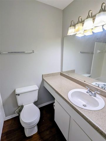 7661 Fallbrook Drive 7661, Houston, TX 77086