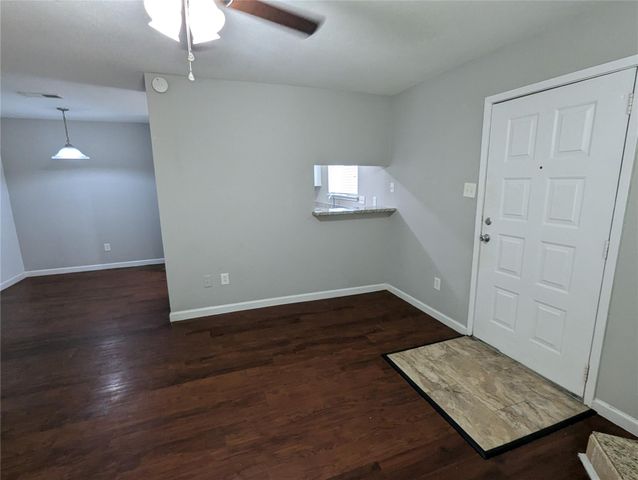 7661 Fallbrook Drive 7661, Houston, TX 77086