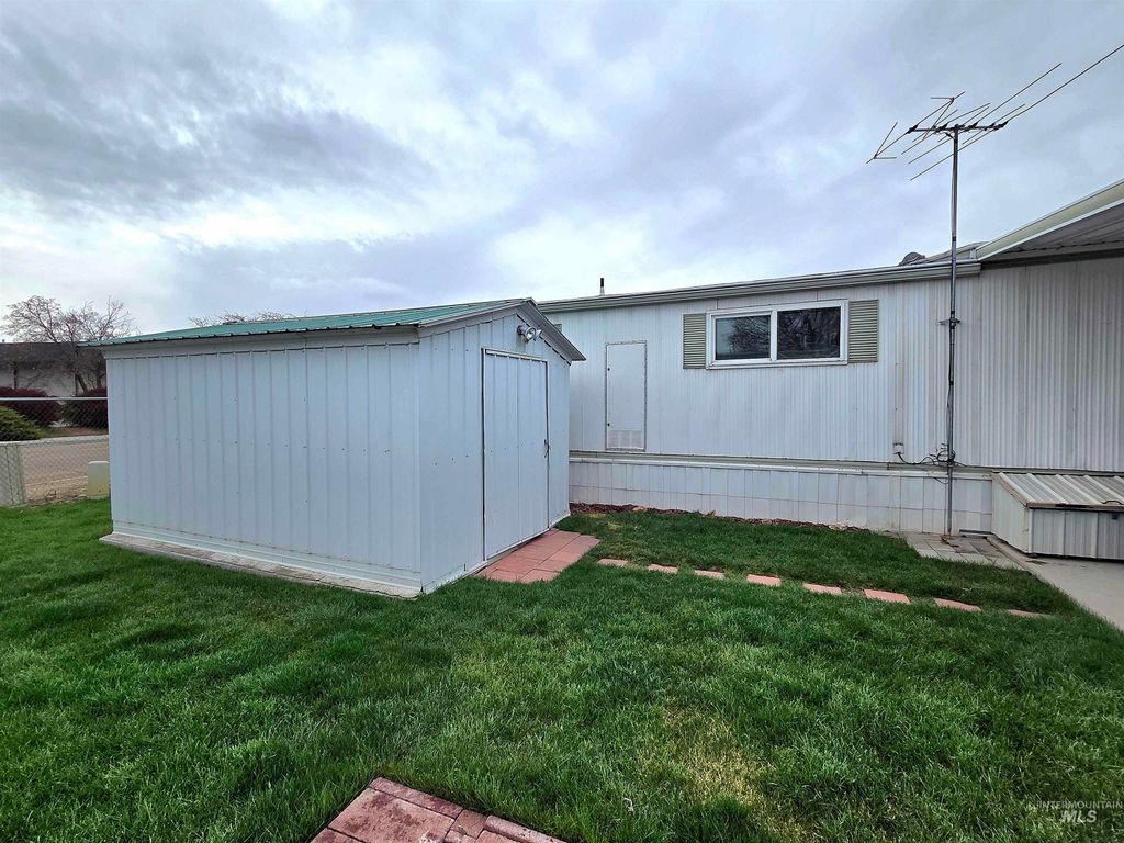 2205 E Linden St Trlr 91 TRLR 91, Caldwell, ID 83605 photo 16