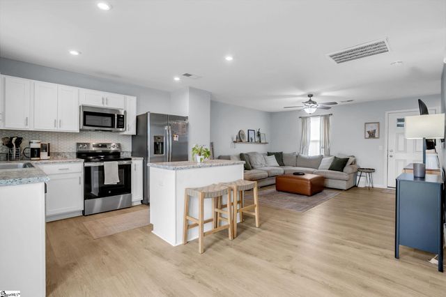 14 Torrington Drive, Greenville, SC 29617