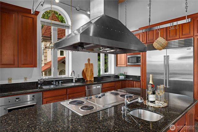 5454 194th Avenue SE, Issaquah, WA 98027