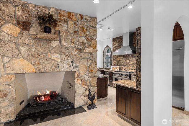 5454 194th Avenue SE, Issaquah, WA 98027