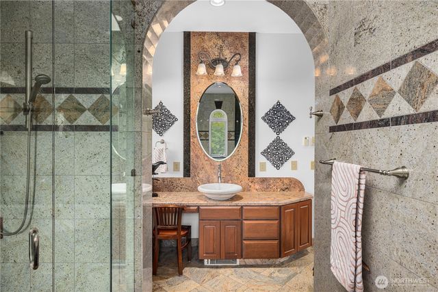 5454 194th Avenue SE, Issaquah, WA 98027