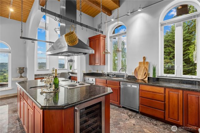 5454 194th Avenue SE, Issaquah, WA 98027