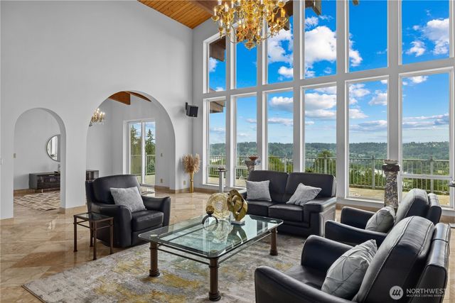 5454 194th Avenue SE, Issaquah, WA 98027