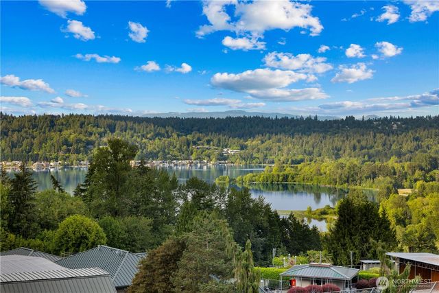 5454 194th Avenue SE, Issaquah, WA 98027