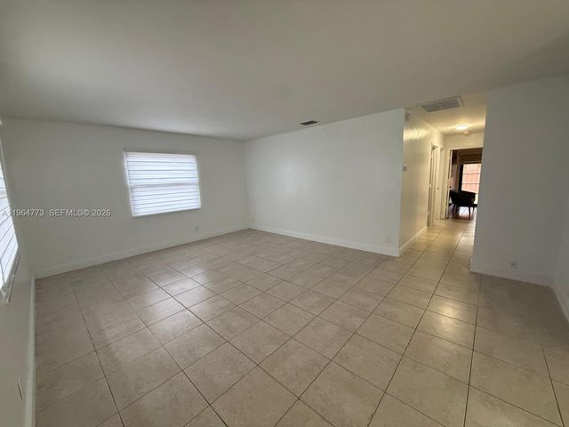 4403 NW 4th Ave 4403, Deerfield Beach, FL 33064