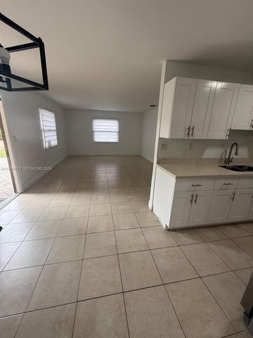 4403 NW 4th Ave 4403, Deerfield Beach, FL 33064