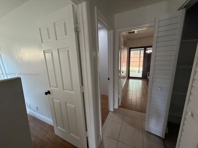 4403 NW 4th Ave 4403, Deerfield Beach, FL 33064