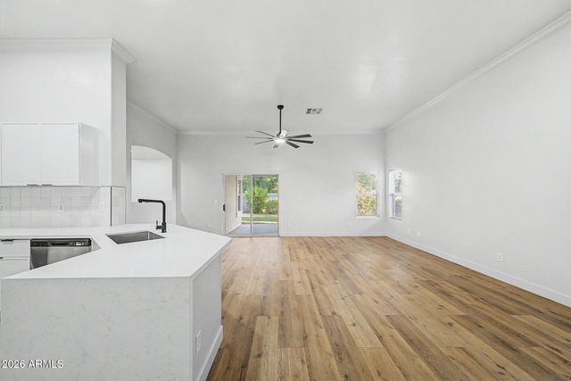 3251 E THORNTON Avenue, Gilbert, AZ 85297