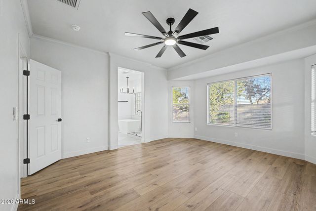 3251 E THORNTON Avenue, Gilbert, AZ 85297