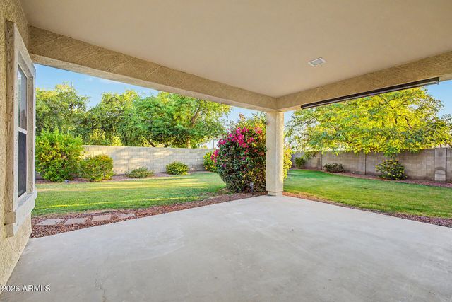 3251 E THORNTON Avenue, Gilbert, AZ 85297
