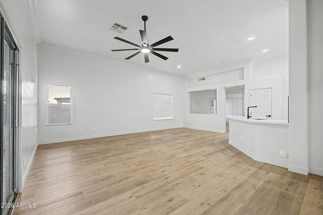 3251 E THORNTON Avenue, Gilbert, AZ 85297