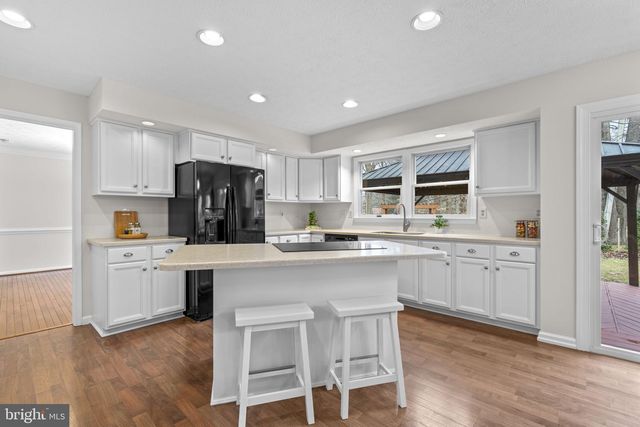 6241 MARTIN RD, Columbia, MD 21044