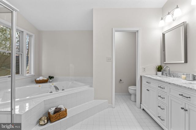 6241 MARTIN RD, Columbia, MD 21044