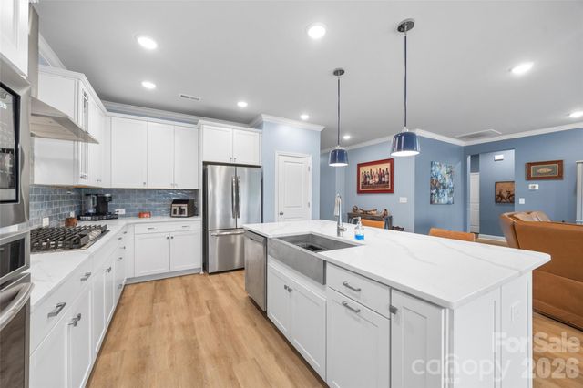 3129 Gavin Lane, Harrisburg, NC 28075