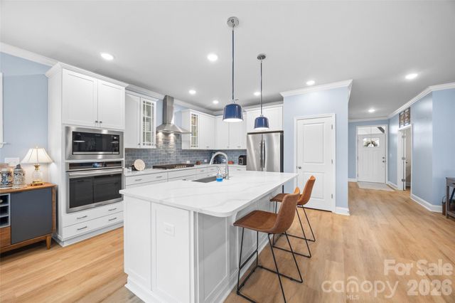 3129 Gavin Lane, Harrisburg, NC 28075