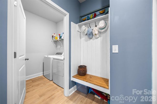 3129 Gavin Lane, Harrisburg, NC 28075