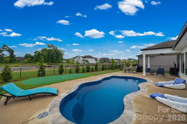 3129 Gavin Lane, Harrisburg, NC 28075