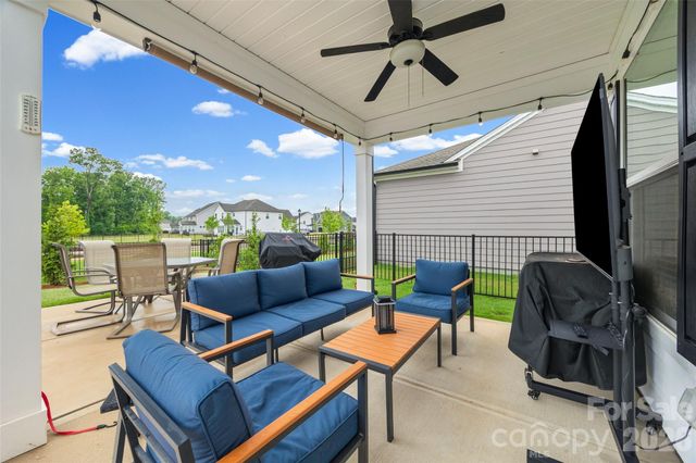3129 Gavin Lane, Harrisburg, NC 28075