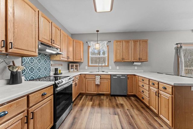 E10919 Hatchery Road, Baraboo, WI 53913