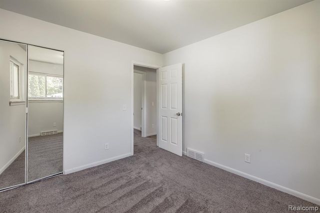 5357 Farm Road, Waterford, MI 48327