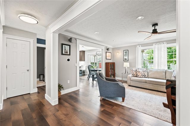 884 Shaftsbury Road, Troy, OH 45373