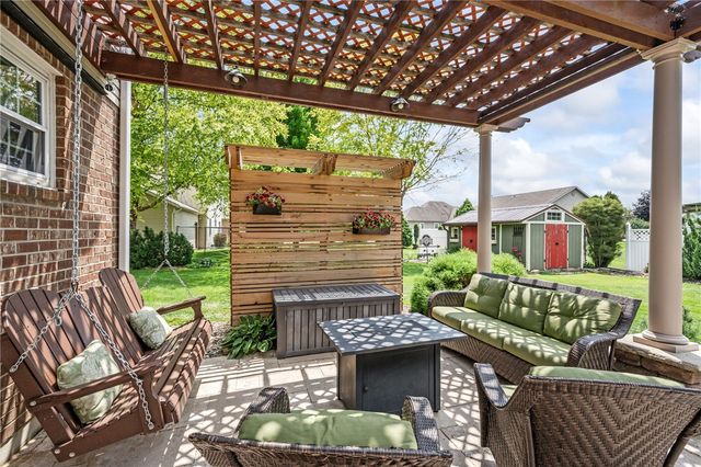 884 Shaftsbury Road, Troy, OH 45373