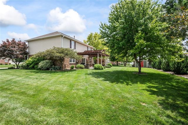 884 Shaftsbury Road, Troy, OH 45373