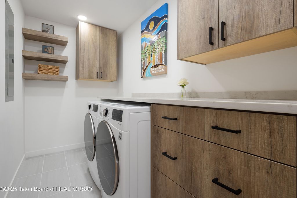 785 SNOW KING DRIVE, Jackson, WY 83001 photo 38