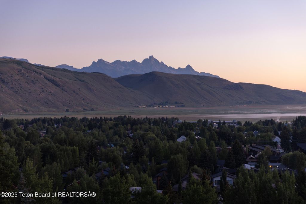 785 SNOW KING DRIVE, Jackson, WY 83001 photo 5