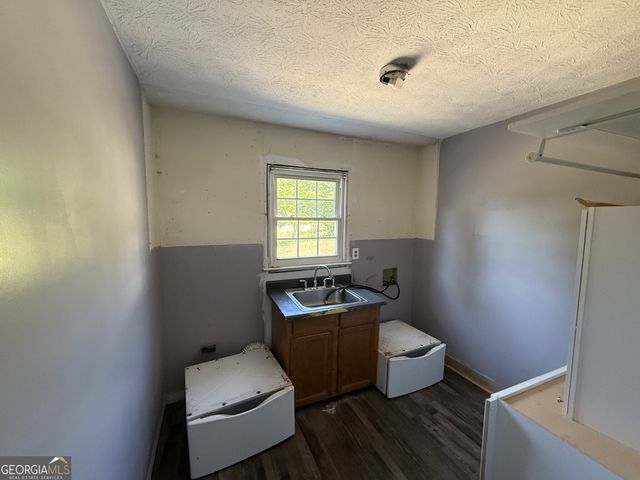 2450 Highway 155 N, Mcdonough, GA 30252