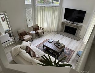 166 N Singingwood 15, Orange, CA 92869