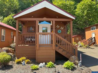 8372 Enchanted (#242) Wy SE 242, Turner, OR 97392