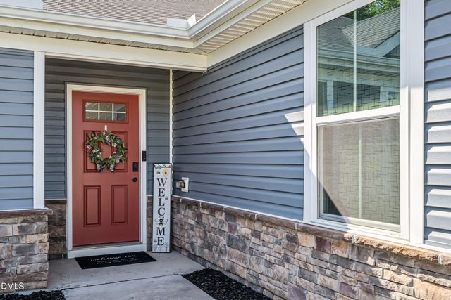 341 Golden Plum Lane, Zebulon, NC 27597