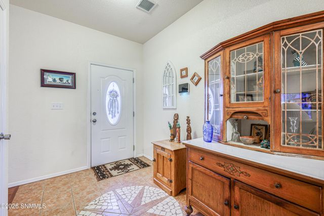 6426 Serrano Drive, Las Cruces, NM 88012