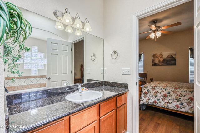 6426 Serrano Drive, Las Cruces, NM 88012