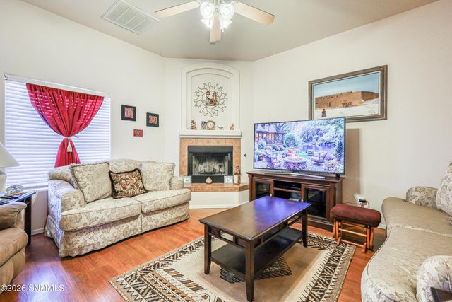 6426 Serrano Drive, Las Cruces, NM 88012