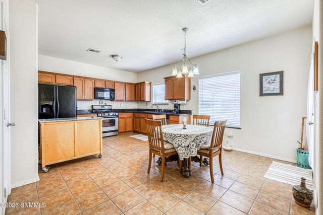 6426 Serrano Drive, Las Cruces, NM 88012