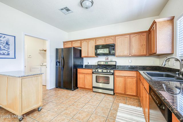 6426 Serrano Drive, Las Cruces, NM 88012