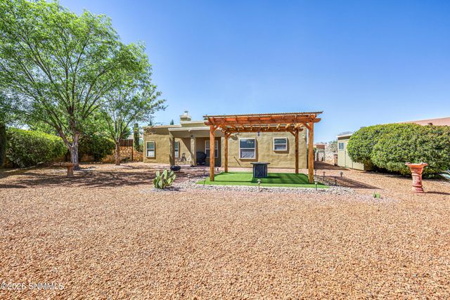 6426 Serrano Drive, Las Cruces, NM 88012