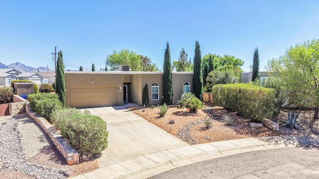 6426 Serrano Drive, Las Cruces, NM 88012
