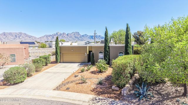 6426 Serrano Drive, Las Cruces, NM 88012
