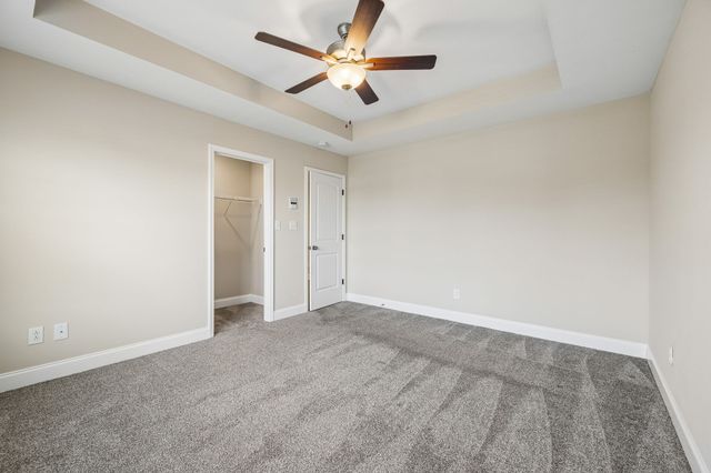 333 Clarabelle Ln, Clarksville, TN 37040