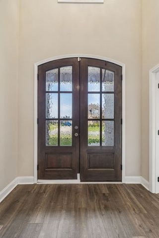 333 Clarabelle Ln, Clarksville, TN 37040