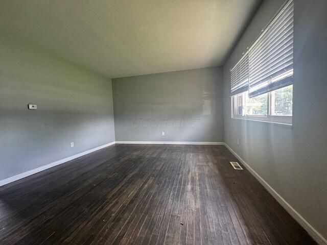 4002 Parsons Avenue, Columbus, OH 43207